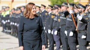 1025 Dia Policia Local